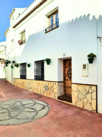 2 sypialnia Dom na sprzedaż w Zona Calvario, Estepona - 570 000 € (Ref: 9758802)