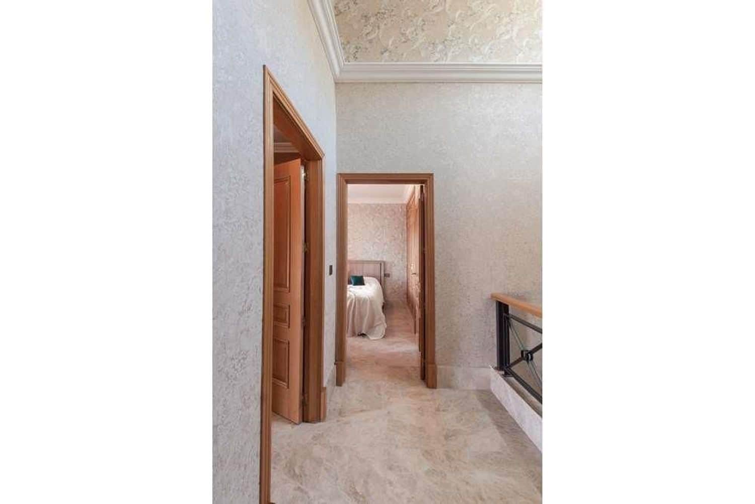 3 sypialnia Willa na sprzedaż w Marbella - 1 000 000 € (Ref: 9758806)