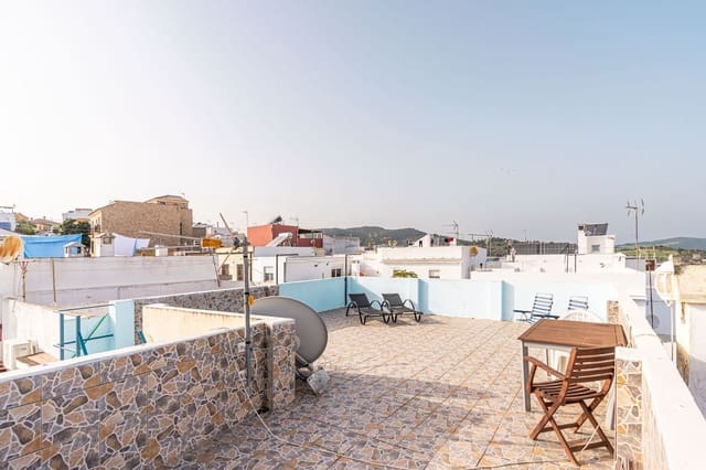 3 soveværelse Byhus til salg i Guadiaro, San Roque med garage - € 299.000 (Ref: 9758808)