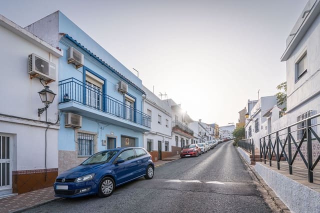 3 chambre Maison de Ville à vendre à Guadiaro, San Roque avec garage - 279 000 € (Ref: 9758808)