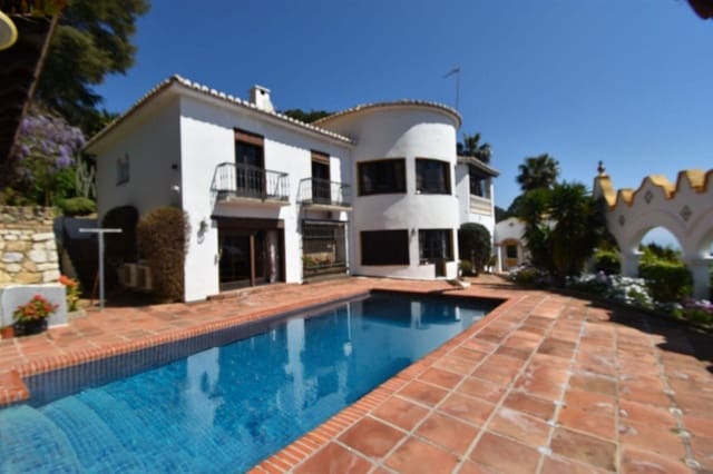 4 soveværelse Villa til salg i Mijas Costa, Mijas med swimmingpool garage - € 1.399.000 (Ref: 9758812)