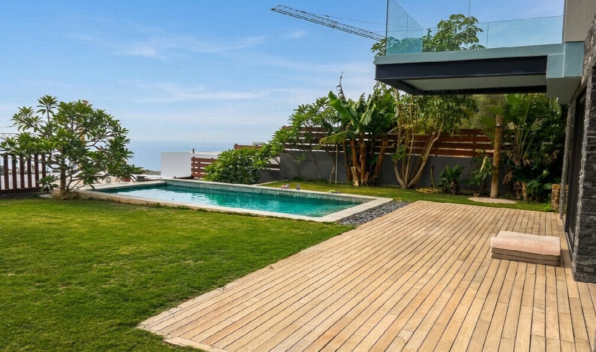 5 sovrum Villa till salu i Mijas Costa med pool garage - 1 600 000 € (Ref: 9758813)