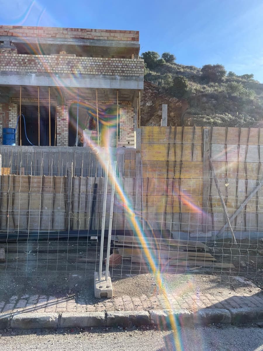 3 soverom Villa til salgs i Coin med svømmebasseng - € 839 000 (Ref: 9761856)