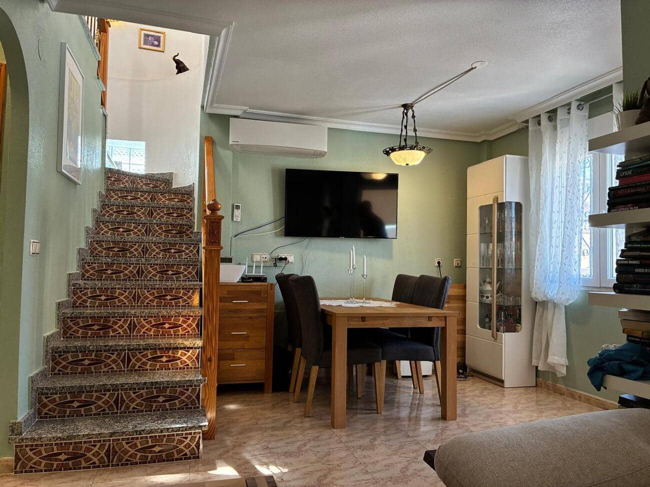 3 bedroom Villa for sale in Filipinas with pool garage - € 249,950 (Ref: 9761865)