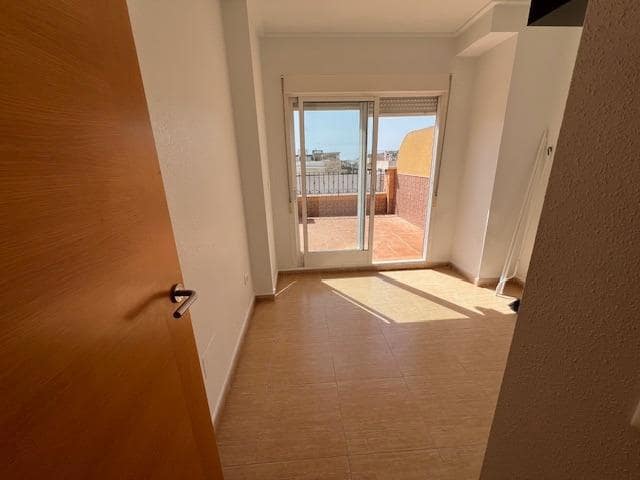 3 soverom Leilighet til salgs i Zona Pueblo, Guardamar del Segura - € 252 000 (Ref: 9761867)
