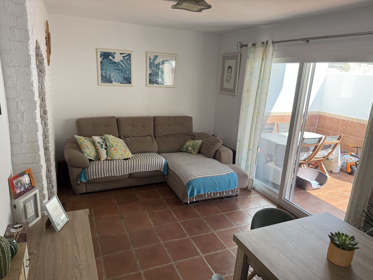 3 makuuhuone Rivitalo myytävänä paikassa Mijas Golf mukana uima-altaan - 320 000 € (Ref: 9762003)