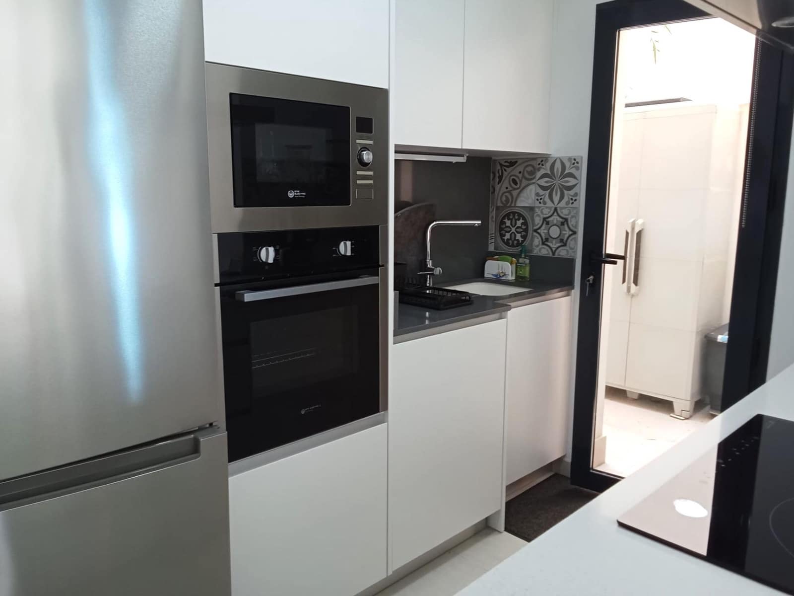 1 soveværelse Lejlighed til salg i Torrevieja med swimmingpool - € 175.000 (Ref: 9763586)