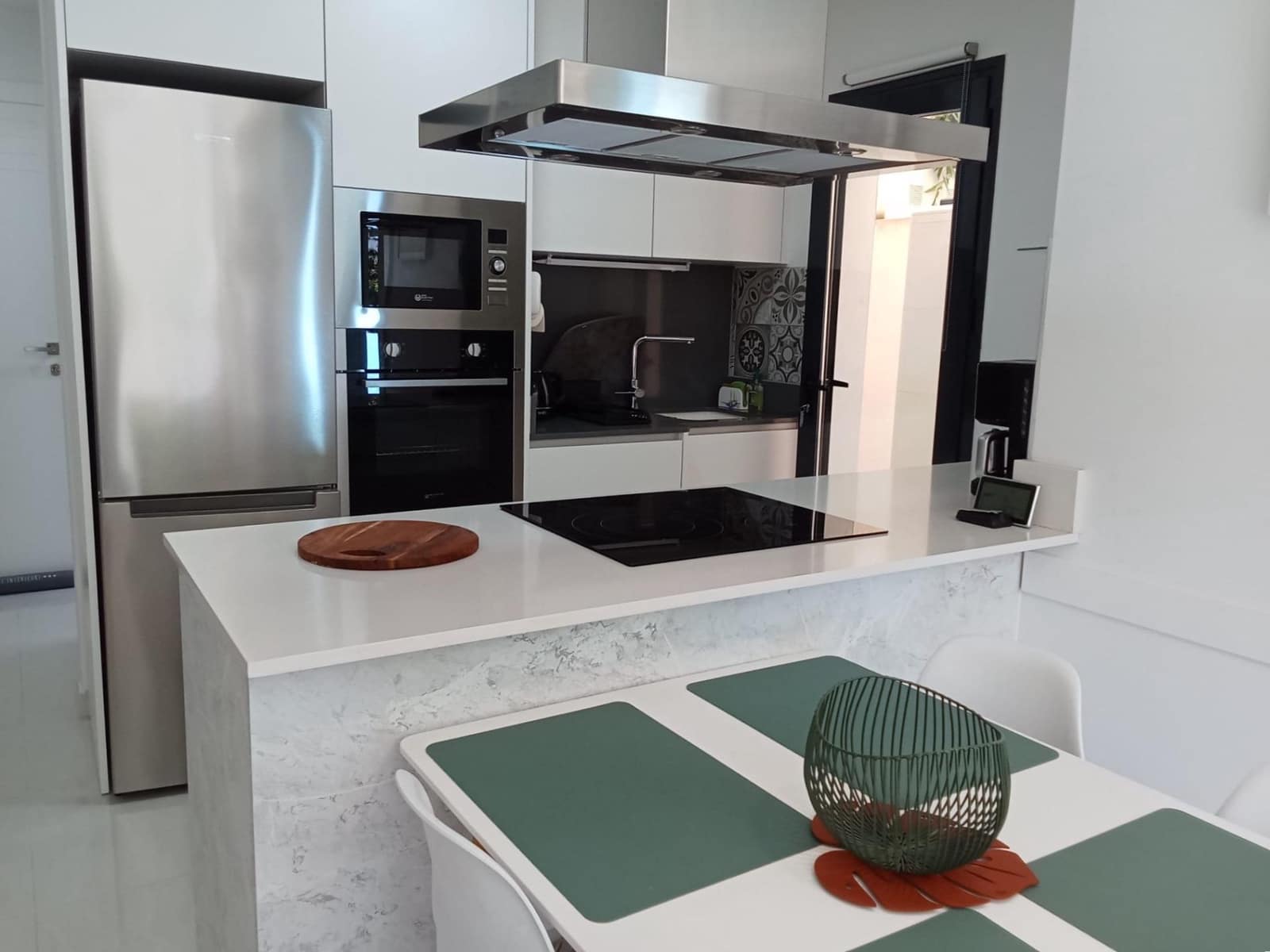 1 soveværelse Lejlighed til salg i Torrevieja med swimmingpool - € 175.000 (Ref: 9763586)
