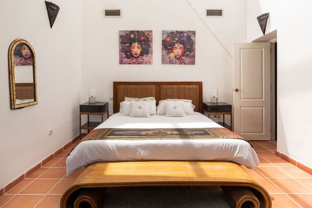 5 camera da letto Villa in vendita in Sotogrande Costa, San Roque - 980.000 € (Rif: 9763591)