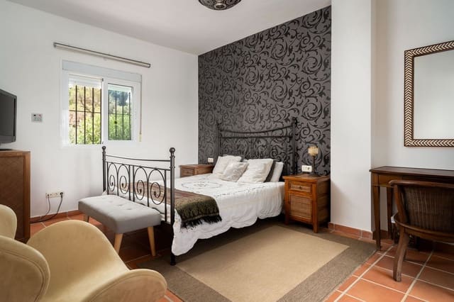 5 camera da letto Villa in vendita in Sotogrande Costa, San Roque - 980.000 € (Rif: 9763591)