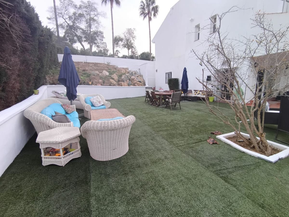 5 quarto Moradia para venda em Sotogrande - 980 000 € (Ref: 9763591)
