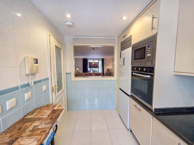 3 soveværelse Lejlighed til salg i Sotogrande Costa, San Roque - € 699.000 (Ref: 9763592)