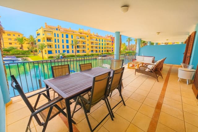 Apartamento de 3 habitaciones en Sotogrande, San Roque en venta - 680.000 € (Ref: 9763592)