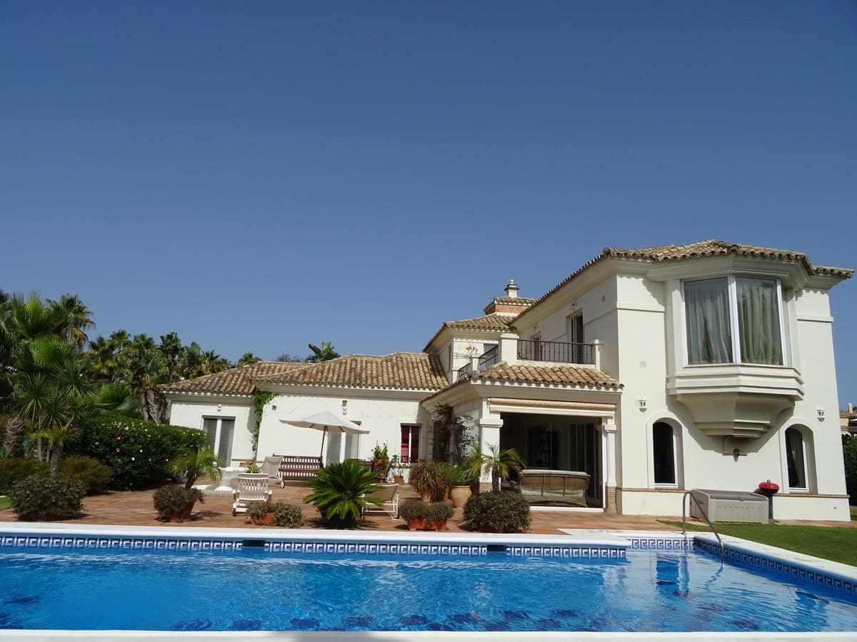 4 chambre Villa/Maison à vendre à Torreguadiaro avec piscine - 1 700 000 € (Ref: 9763594)