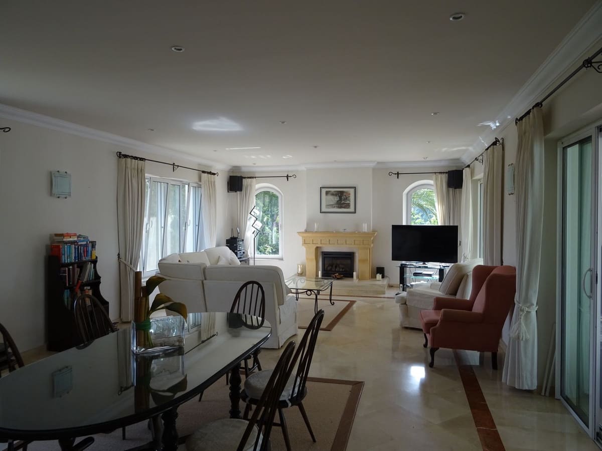 4 chambre Villa/Maison à vendre à Torreguadiaro avec piscine - 1 700 000 € (Ref: 9763594)