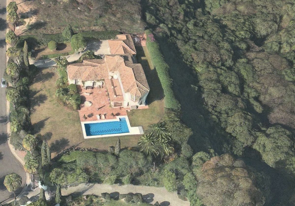 4 chambre Villa/Maison à vendre à Torreguadiaro avec piscine - 1 700 000 € (Ref: 9763594)