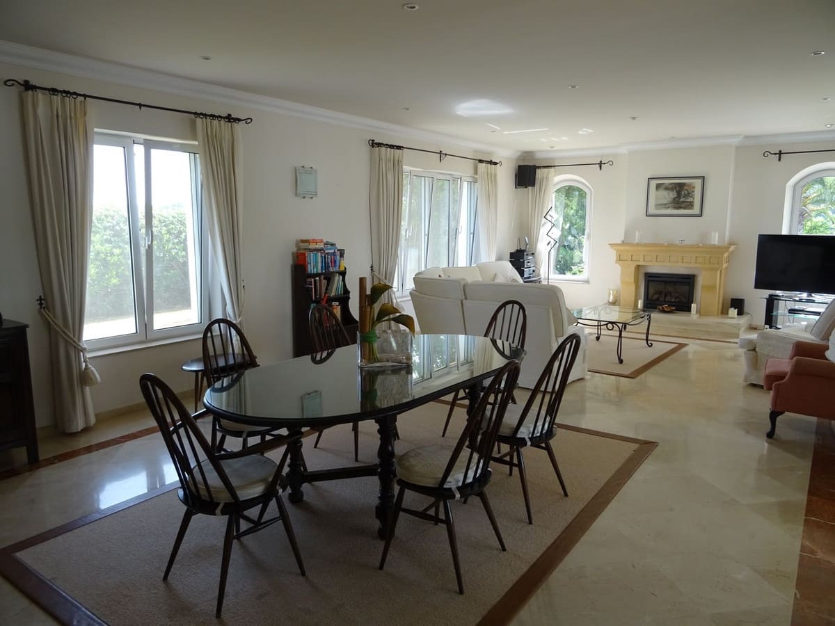 4 chambre Villa/Maison à vendre à Torreguadiaro avec piscine - 1 700 000 € (Ref: 9763594)