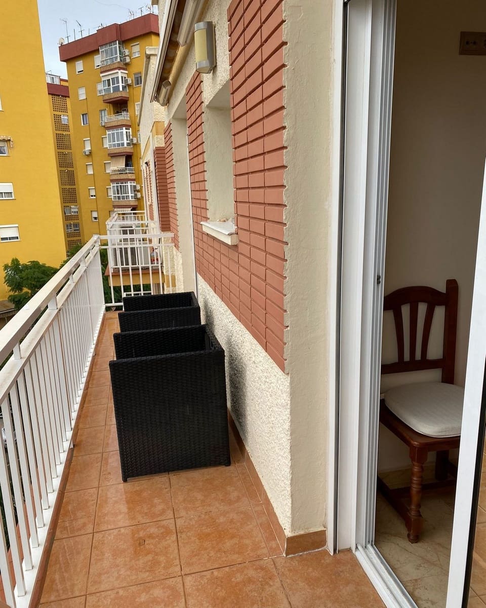 2 sovrum Lägenhet till salu i Fuengirola med garage - 325 000 € (Ref: 9770525)