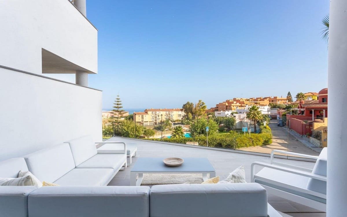 3 chambre Appartement à vendre à Mijas Costa avec piscine - 635 000 € (Ref: 9770528)