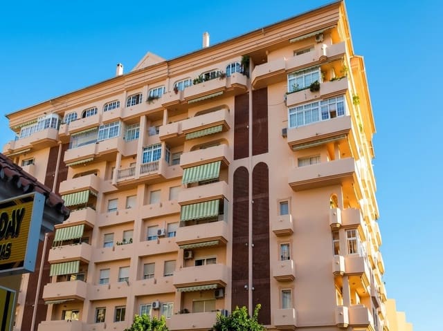 5 quarto Apartamento para venda em Los Boliches , Fuengirola com garagem - 742 000 € (Ref: 9770531)