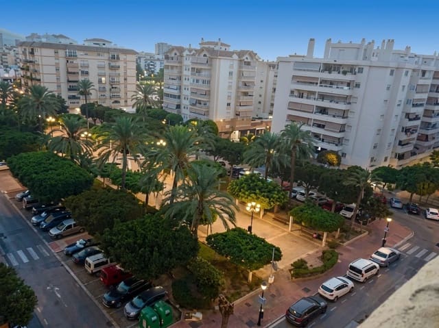 5 quarto Apartamento para venda em Los Boliches , Fuengirola com garagem - 742 000 € (Ref: 9770531)