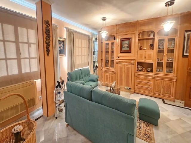 5 quarto Apartamento para venda em Los Boliches , Fuengirola com garagem - 742 000 € (Ref: 9770531)