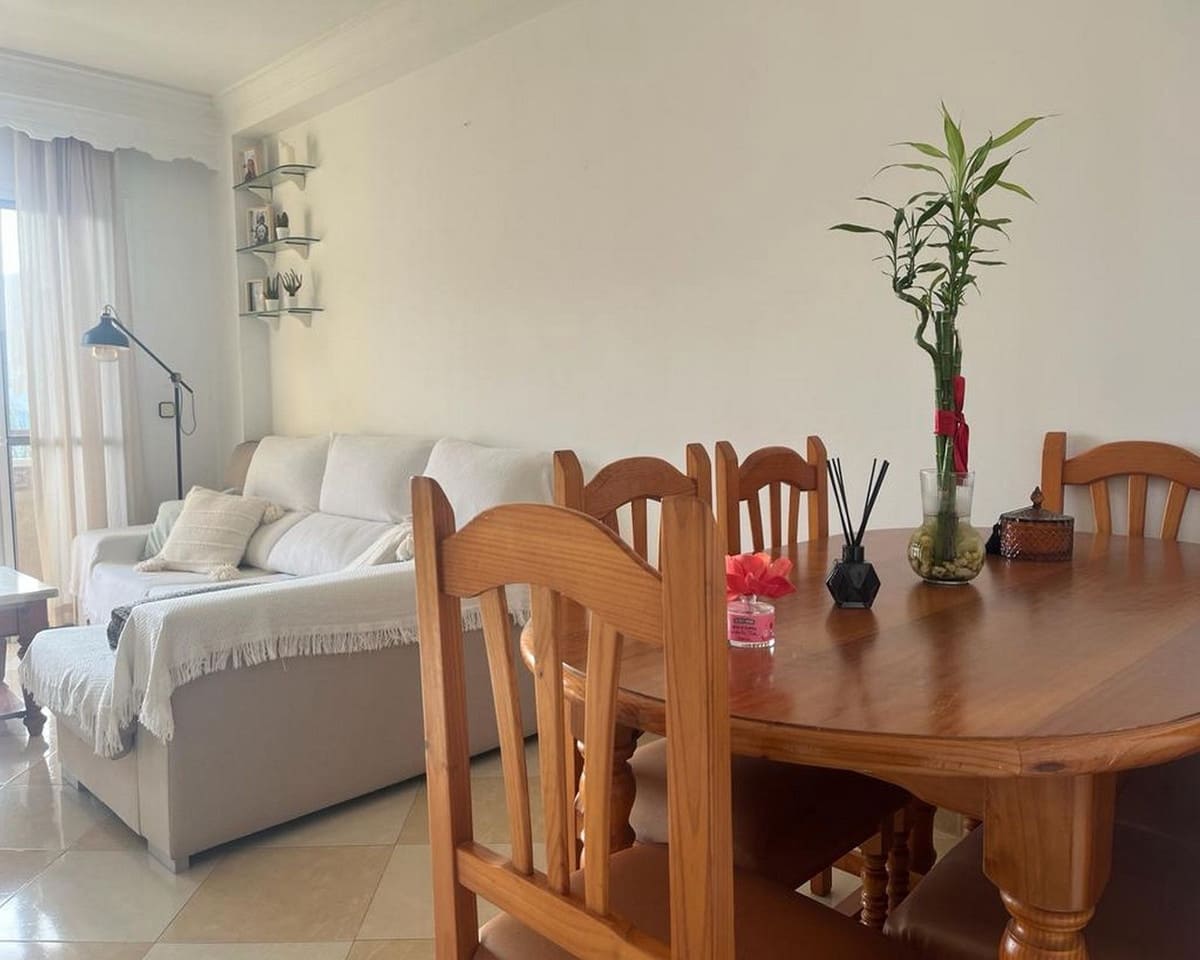2 soveværelse Lejlighed til salg i Mijas Costa med swimmingpool garage - € 285.000 (Ref: 9770532)