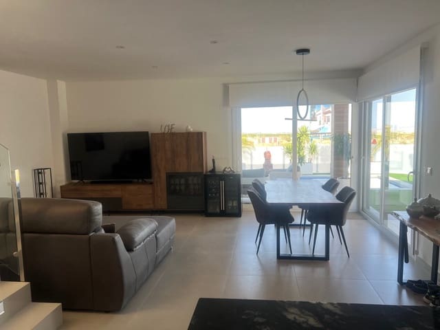 3 soverom Villa til salgs i Los Montesinos med garasje - € 489 999 (Ref: 9770533)