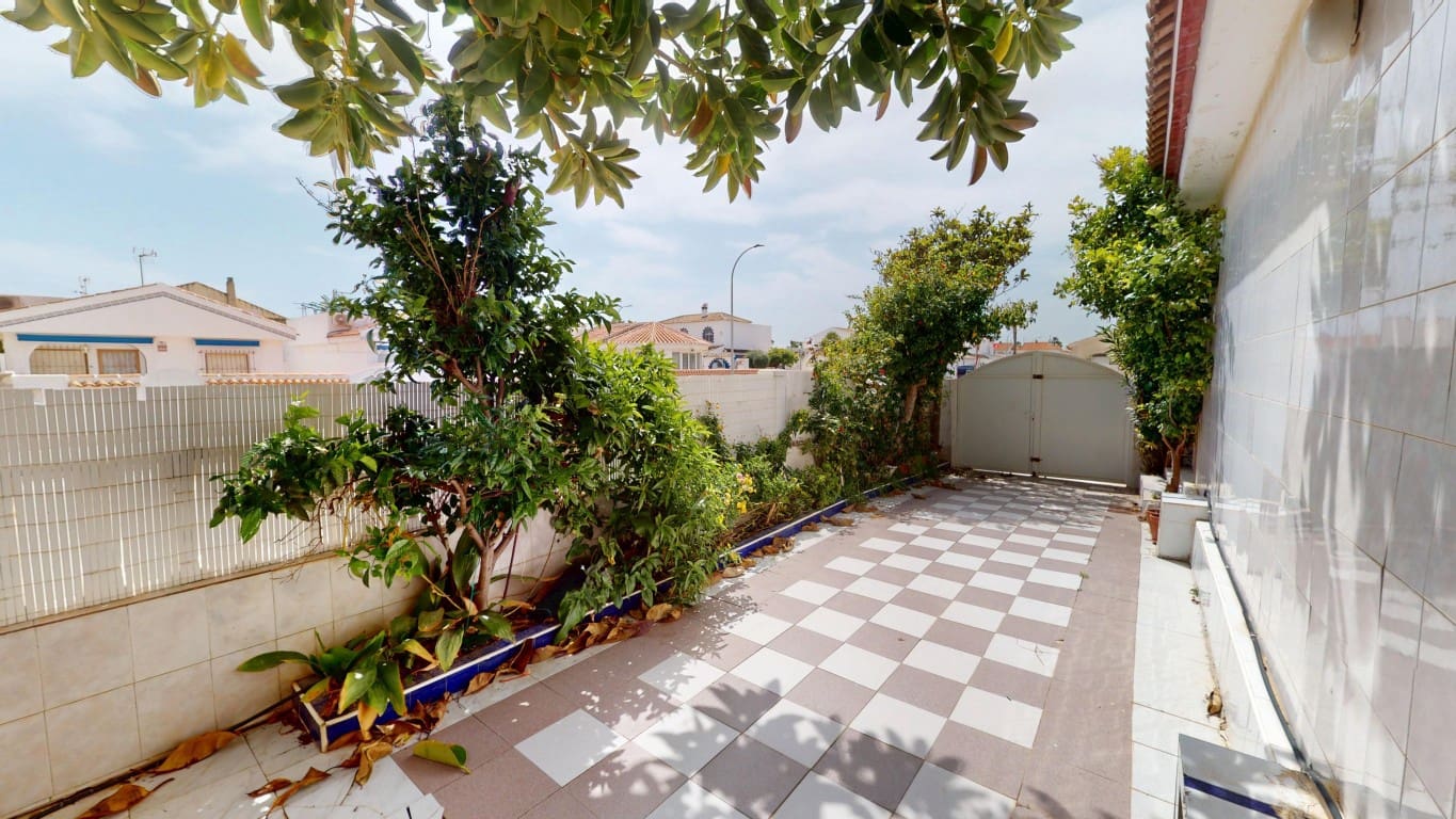 2 bedroom Bungalow for sale in Los Narejos - € 165,000 (Ref: 9770535)