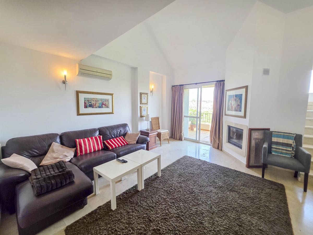 3 chambre Penthouse à vendre à La Duquesa / Puerto de la Duquesa avec garage - 325 000 € (Ref: 9770536)