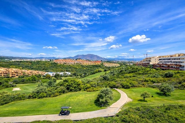 3 sypialnia Penthouse na sprzedaż w La Duquesa / Puerto de la Duquesa, Manilva z garażem - 325 000 € (Ref: 9770536)