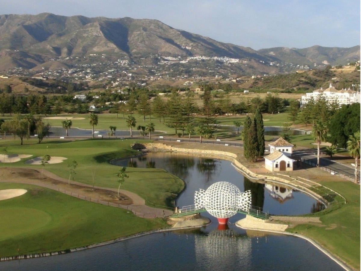 3 chambre Villa/Maison Mitoyenne à vendre à Mijas Golf avec piscine - 320 000 € (Ref: 9770537)