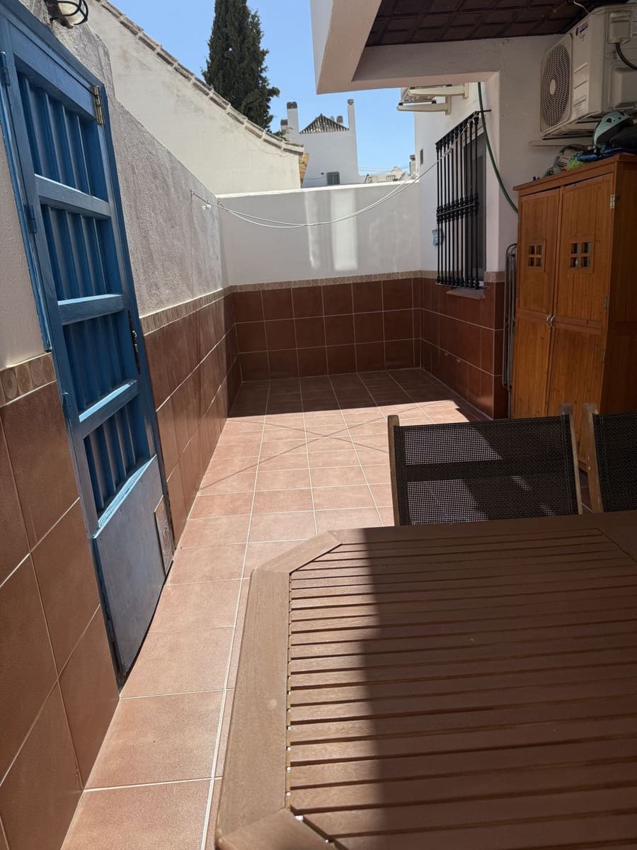 3 chambre Villa/Maison Mitoyenne à vendre à Mijas Golf avec piscine - 320 000 € (Ref: 9770537)