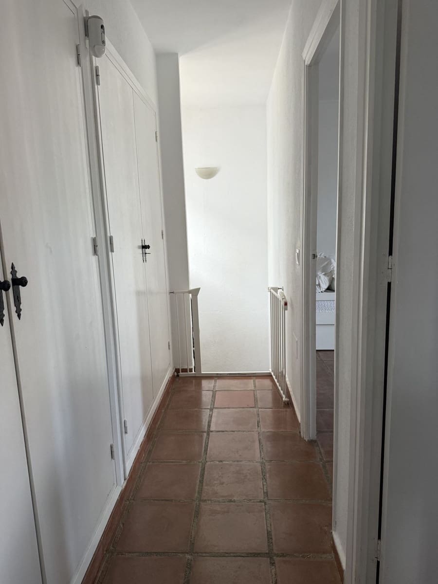 3 sovrum Radhus till salu i Mijas Costa med pool - 320 000 € (Ref: 9770537)