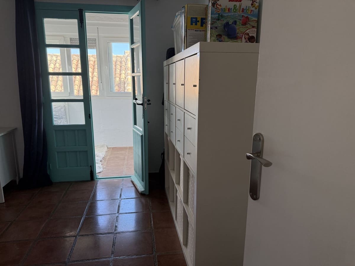 3 sovrum Radhus till salu i Mijas Costa med pool - 320 000 € (Ref: 9770537)