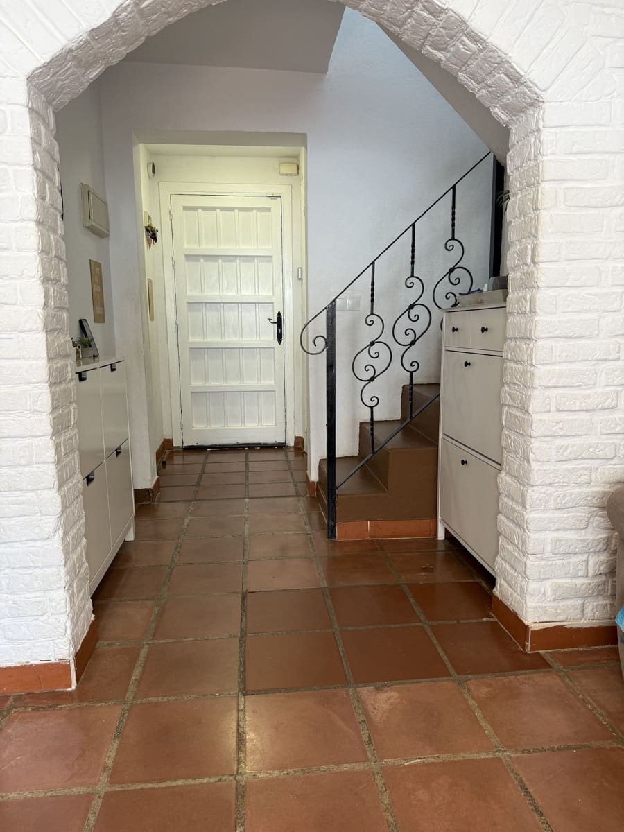 3 sovrum Radhus till salu i Mijas Costa med pool - 320 000 € (Ref: 9770537)