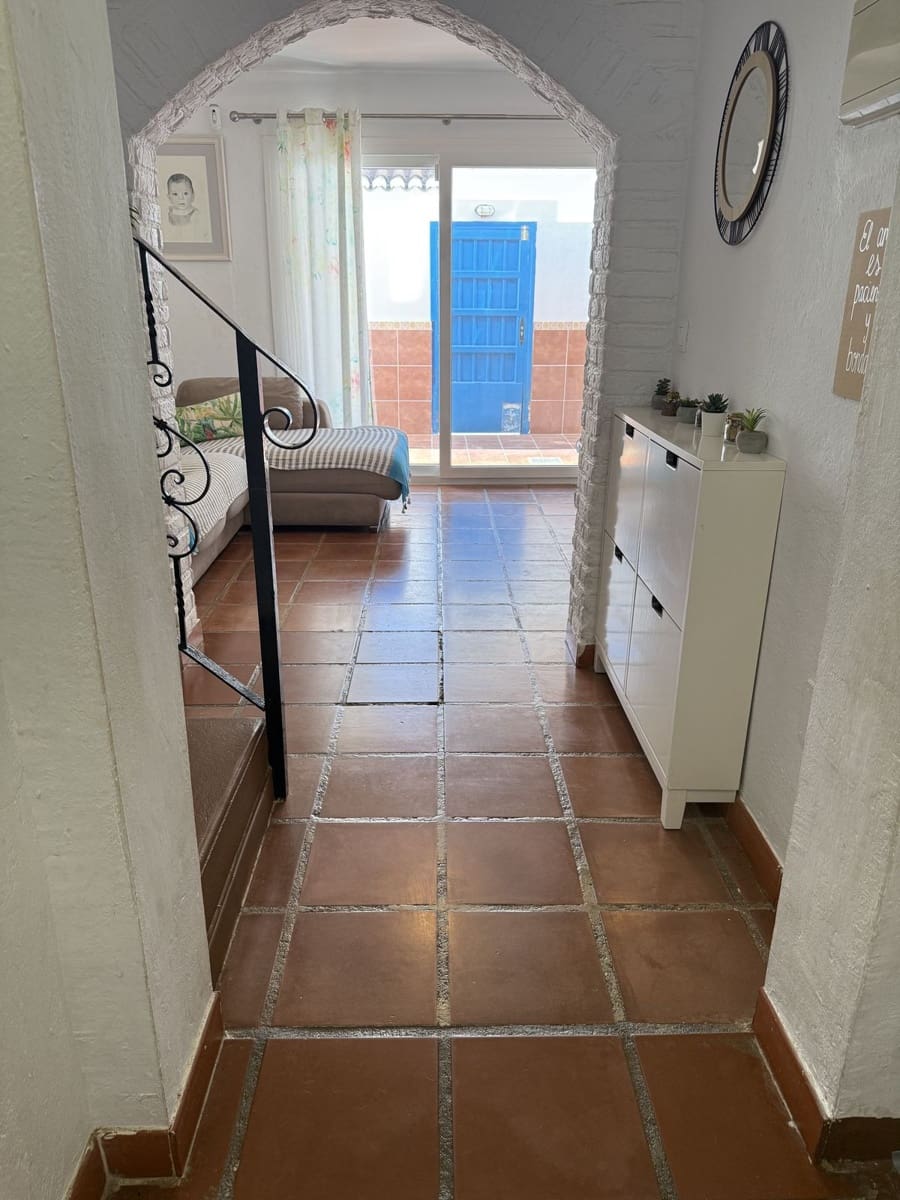 3 sovrum Radhus till salu i Mijas Costa med pool - 320 000 € (Ref: 9770537)