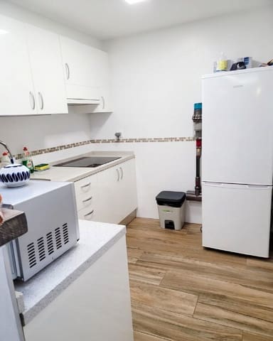 2 makuuhuone Omakotitalo myytävänä paikassa Los Boliches , Fuengirola - 520 000 € (Ref: 9770538)