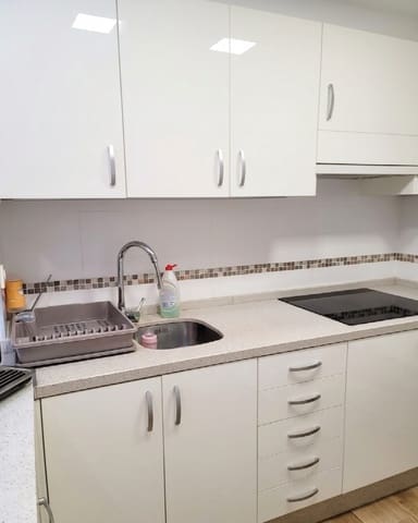 2 makuuhuone Omakotitalo myytävänä paikassa Los Boliches , Fuengirola - 520 000 € (Ref: 9770538)