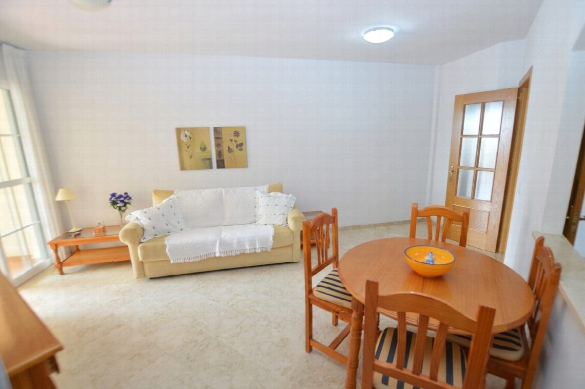 2 makuuhuone Huoneisto myytävänä paikassa Benalmadena Costa mukana 
autotalli - 285 000 € (Ref: 9772860)