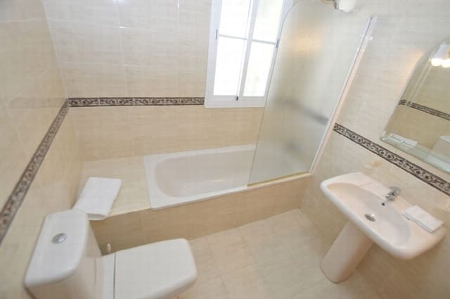 2 camera da letto Appartamento in vendita in Hacienda Torrequebrada, Benalmádena con garage - 285.000 € (Rif: 9772861)