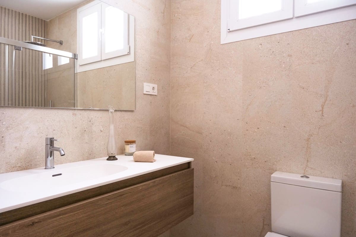 Apartamento de 2 habitaciones en Málaga ciudad en venta - 880.000 € (Ref: 9772864)