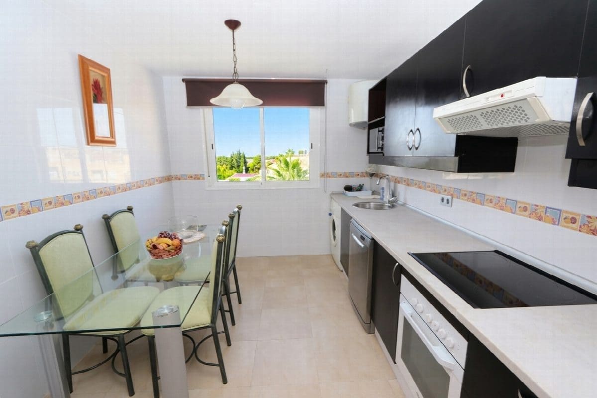 2 bedroom Apartment for sale in Sucina with pool - € 115,000 (Ref: 9772867)