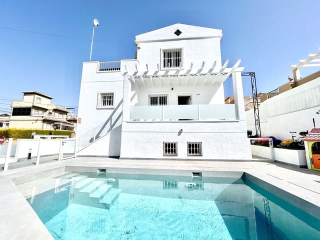5 quarto Moradia para venda em Lomas de Campoamor - Las Ramblas, Orihuela com garagem - 459 000 € (Ref: 9772872)