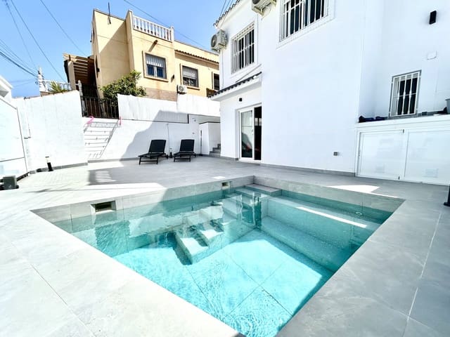 5 quarto Moradia para venda em Lomas de Campoamor - Las Ramblas, Orihuela com garagem - 459 000 € (Ref: 9772872)