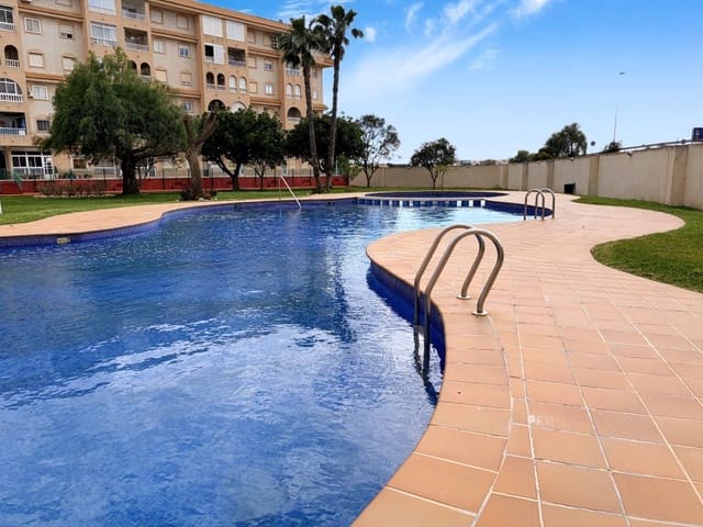 2 quarto Apartamento para venda em Puerto Deportivo, Torrevieja com piscina - 166 000 € (Ref: 9772874)