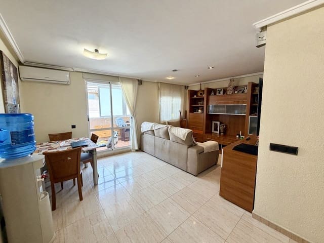 2 quarto Apartamento para venda em Puerto Deportivo, Torrevieja com piscina - 166 000 € (Ref: 9772874)