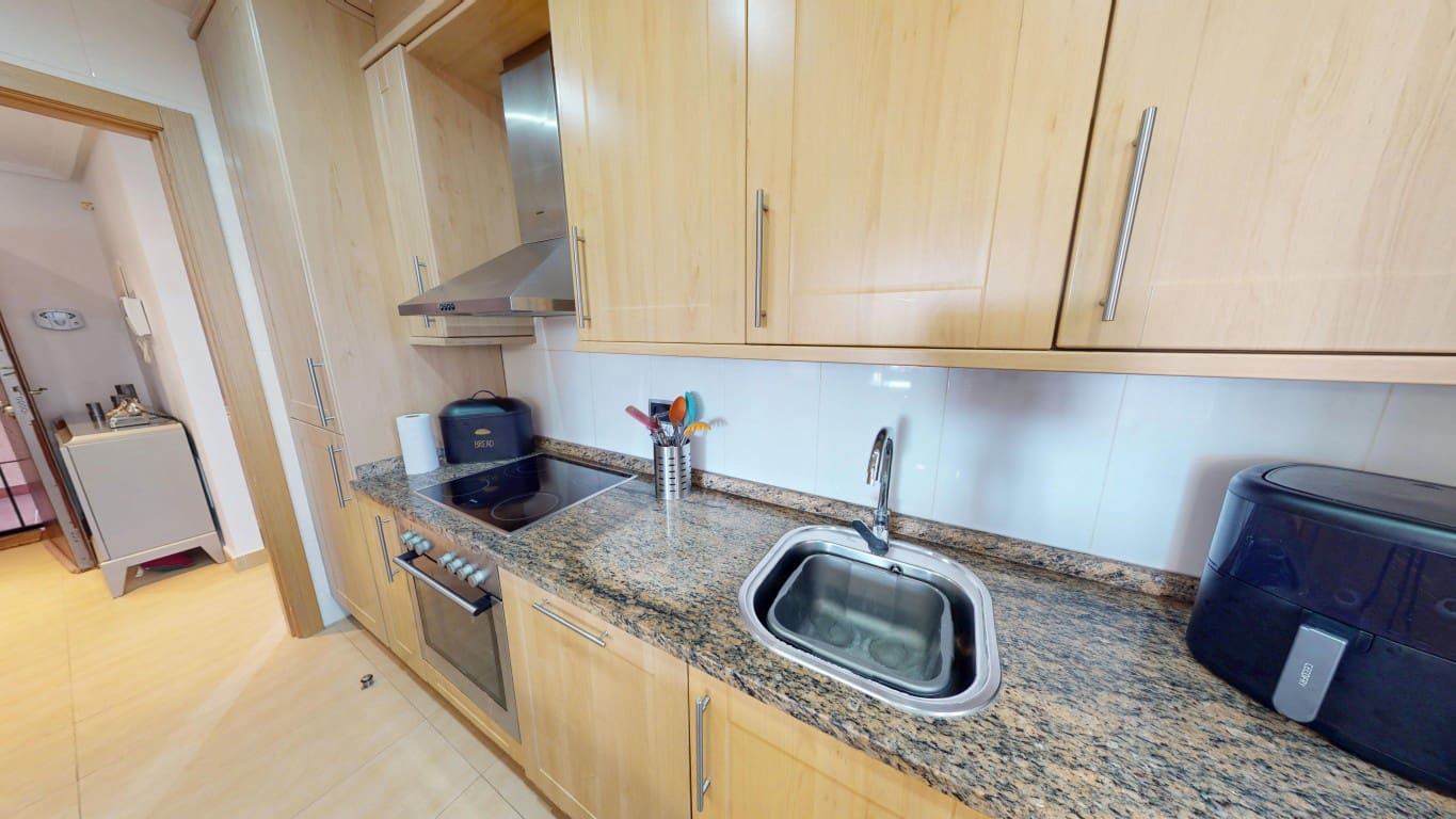 3 soveværelse Lejlighed til salg i Los Alcazares med swimmingpool - € 265.000 (Ref: 9772877)