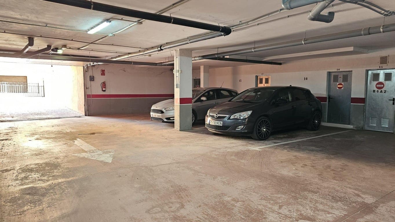 3 soveværelse Lejlighed til salg i Los Alcazares med swimmingpool - € 265.000 (Ref: 9772877)