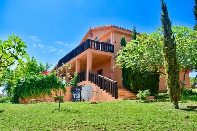 4 bedroom Villa for sale in Mijas pueblo, Mijas with pool - € 1,195,000 (Ref: 9772880)